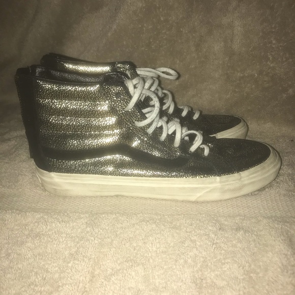 Vans Shoes - Woman’s Vans Vans Shoes - Woman’s Vans